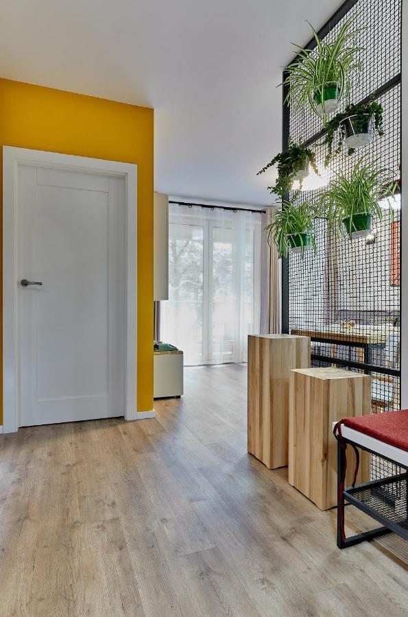 Sherlock Apartment Wrocław Exteriör bild